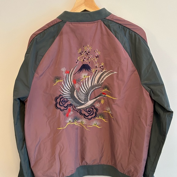 souvenir jacket with bird/crane embroidered - Picture 3 of 3